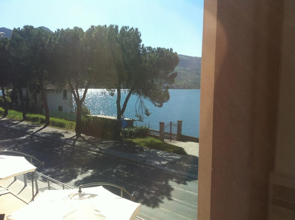 A Lago Marone Ruang foto